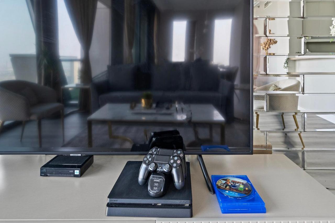 First Class 3Br With Full Burj Khalifa And Fountain View Dubai Exterior photo