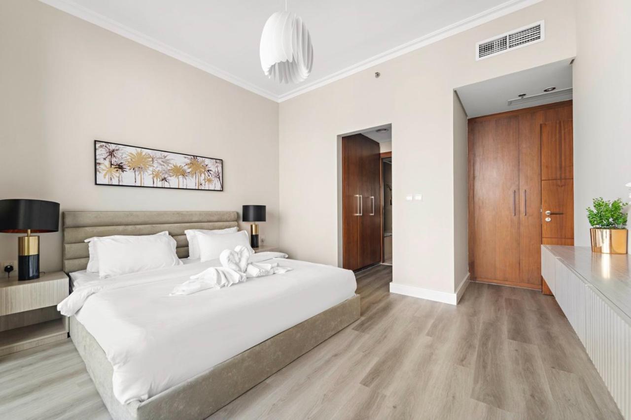 First Class 3Br With Full Burj Khalifa And Fountain View Dubai Exterior photo