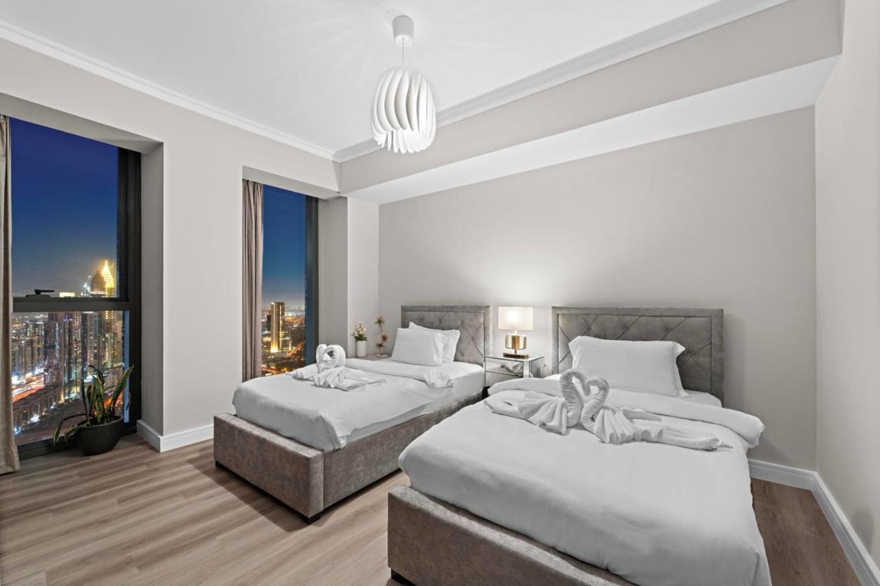 First Class 3Br With Full Burj Khalifa And Fountain View Dubai Exterior photo