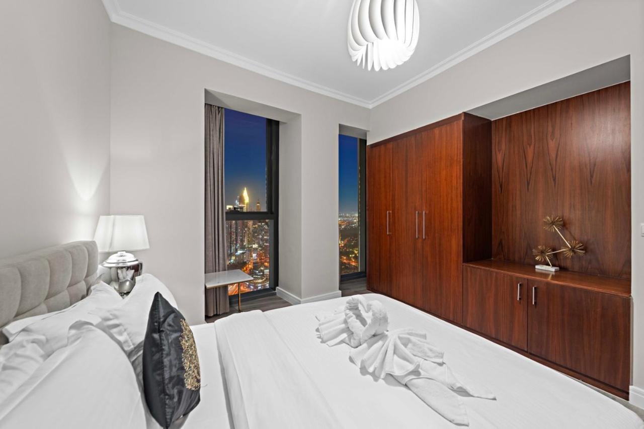 First Class 3Br With Full Burj Khalifa And Fountain View Dubai Exterior photo