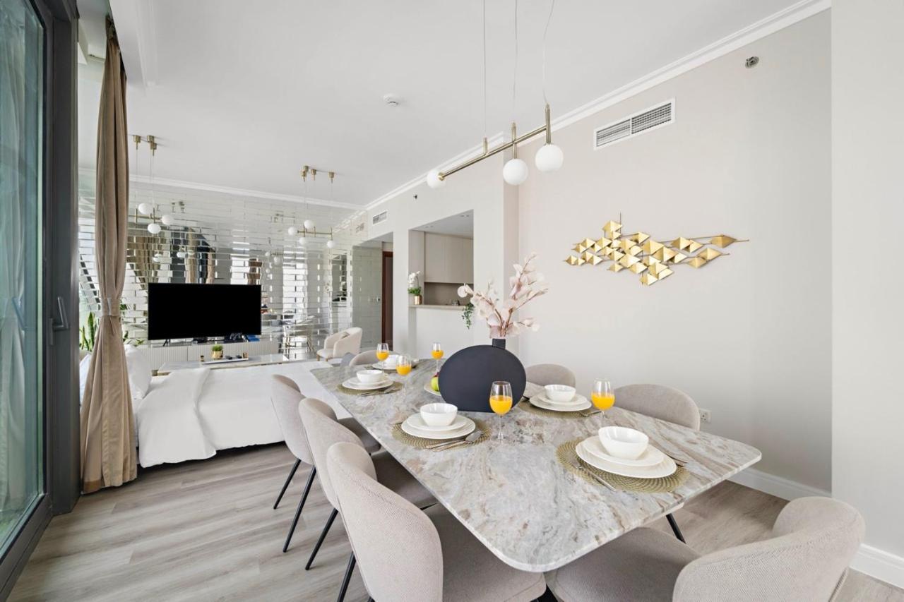 First Class 3Br With Full Burj Khalifa And Fountain View Dubai Exterior photo